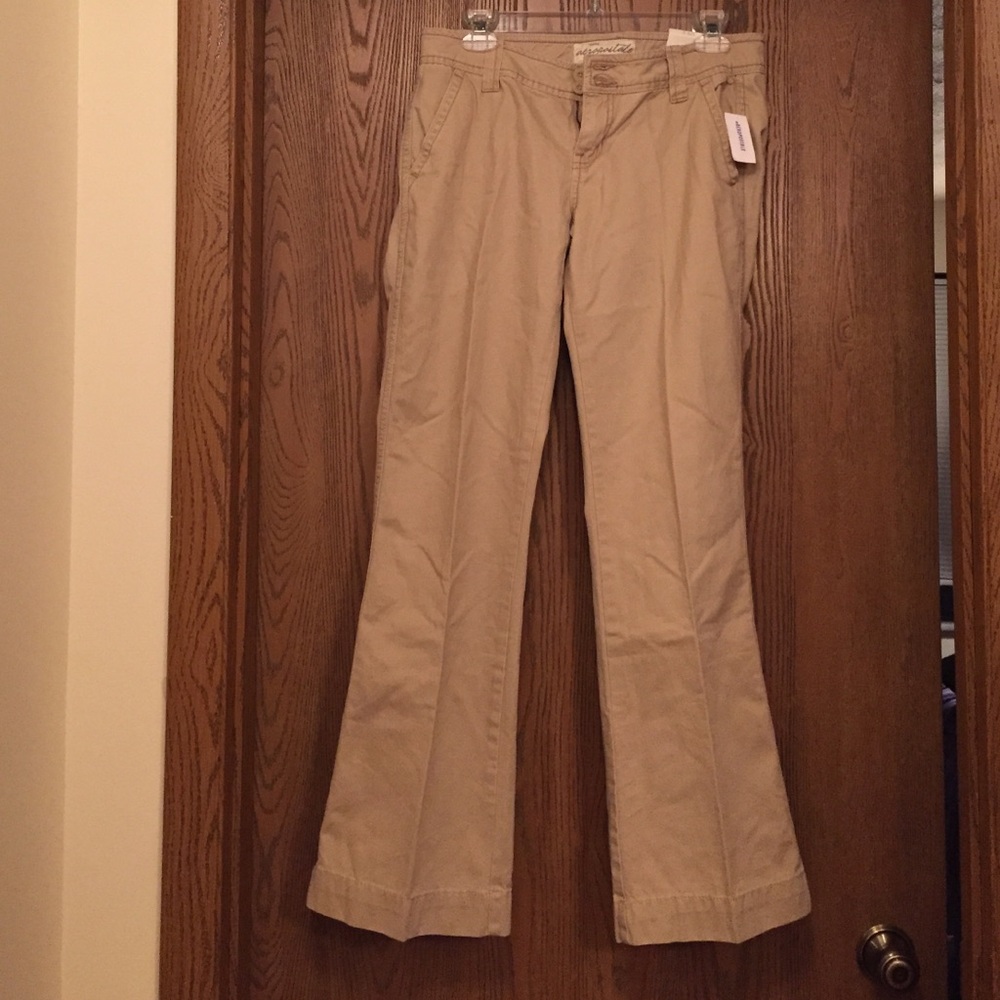Vintage Aeropostale Khaki Skinny Flair Pants